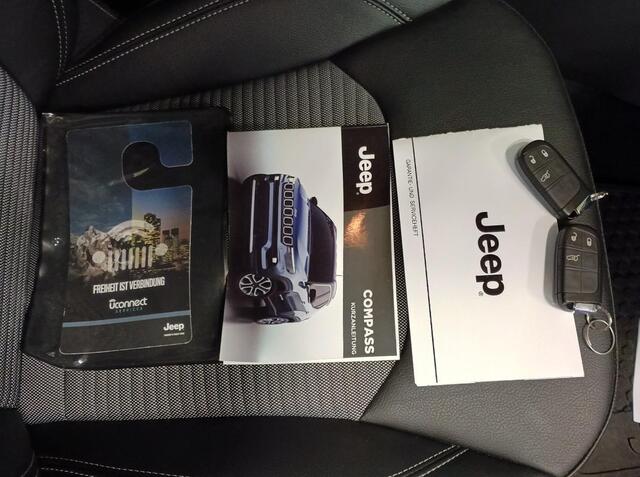 Jeep COMPASS 1.5T e-Hybrid Summit Stoel+stuur verwarming/Camera/Zelf inparkeren.