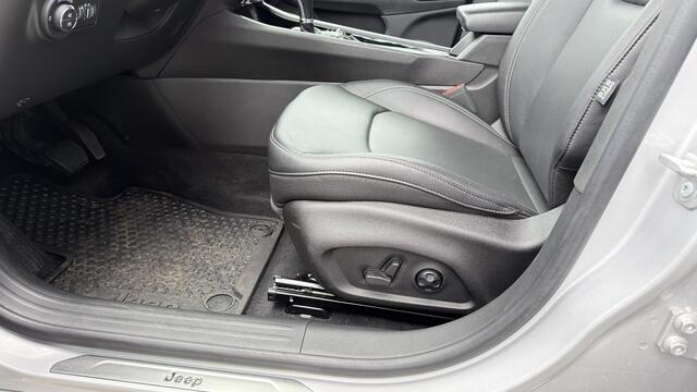 Jeep COMPASS 4xe 240 Plug-in Hybrid Electric S | Winter pack | 19 inch |