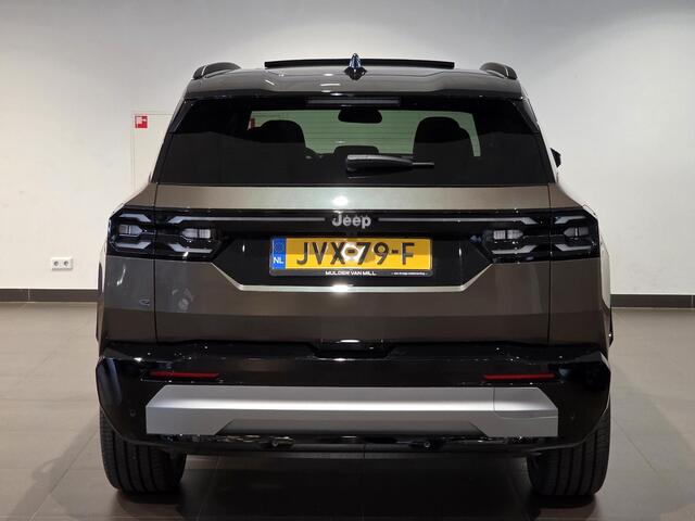 Jeep COMPASS First Edition 74kWh 213pk | Hi-Fi FOCAL® | PANODAK | STOELMASSAGE | WARMTEPOMP | 20 INCH LM-VELGEN | ISOFIX |