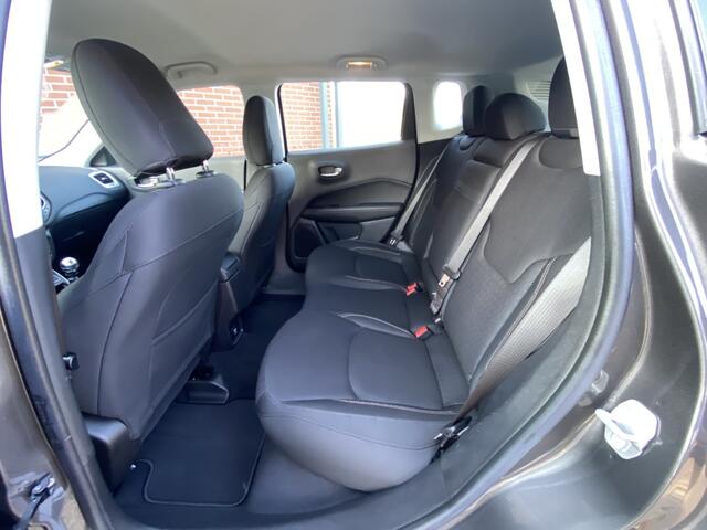 Jeep COMPASS 1.3T Longitude AIRCO CRUISE CARPLAY PDC DAB LMV