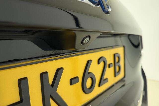 Jeep COMPASS 4xe 240 Plug-in Hybrid Electric S Automaat | Navigatie | Keyless | Lichtmetalen velgen | Lederen bekleding | Extra getint glas | Camera