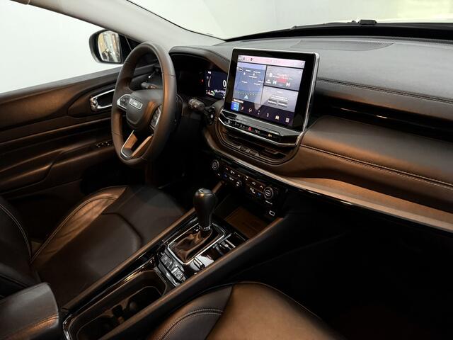 Jeep COMPASS 4xe 240 Plug-in Hybrid Electric S Leder, Camera, Navi, Elektrische achterklep, Keyless start, 4WD, Cruise control, Sportief velgen