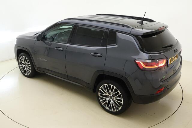 Jeep COMPASS 1.5T 130pk Automaat e-Hybrid S | Navigatie | Lederen bekleding | Adapt. Cruise control | Climate control | Stoel- & stuurverwarming | Lichtmetalen velgen | Dakrails