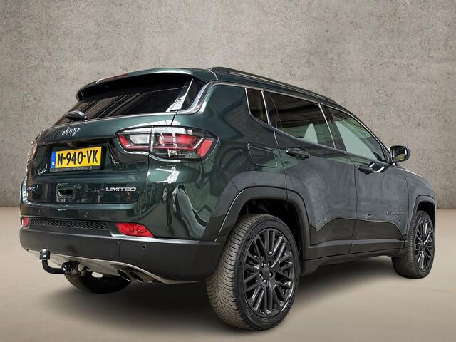 Jeep COMPASS 4xe 190 Plug-in Hybrid Electric Limited Sport 190Pk Automaat (VIRTUAL COCKPIT, APPLE CARPLAY, GROOT NAVI, STUUR/STOELVERWARMING, CAMERA, KEYLESS, GETINT GLAS, TREKHAAK, ADAPTIVE CRUISE, NIEUWSTAAT)
