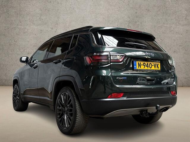 Jeep COMPASS 4xe 190 Plug-in Hybrid Electric Limited Sport 190Pk Automaat (VIRTUAL COCKPIT, APPLE CARPLAY, GROOT NAVI, STUUR/STOELVERWARMING, CAMERA, KEYLESS, GETINT GLAS, TREKHAAK, ADAPTIVE CRUISE, NIEUWSTAAT)
