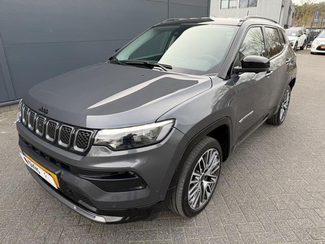 Jeep COMPASS 1.5T e-Hybrid S (Leder incl verwarming/koeling/geheugen - Elektrische Klep - 360gr Camera - 19"- LED - Navigatie - Adaptieve Cruise Controle - Automatische Airco - Stuurwiel verwarming)