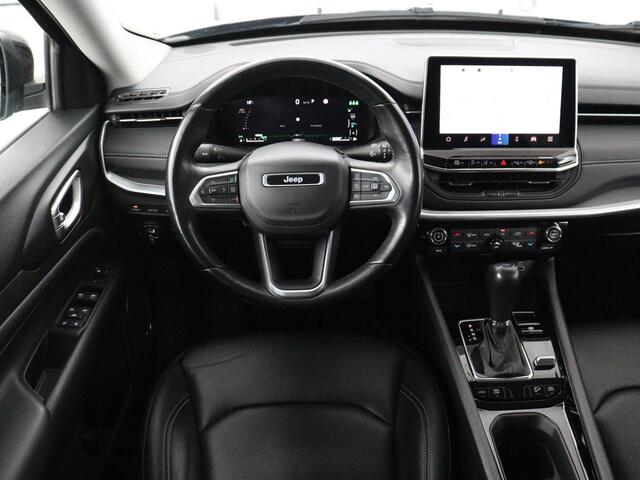 Jeep COMPASS 4xe 240 Plug-in Hybrid Electric S | Leder | Stoelverwarming | 360 Camera | Adaptive cruise | Alpine Sound | Stuurverwarming | Side Assist | Navigatie | Digital Cockpit | PHEV | Plug In