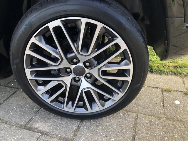 Jeep COMPASS 1.5T e-Hybrid Summit DCT AUTOMAAT|LEER|CLIMATE|CAMERA|APPLE/ANDROID|PDC|19"