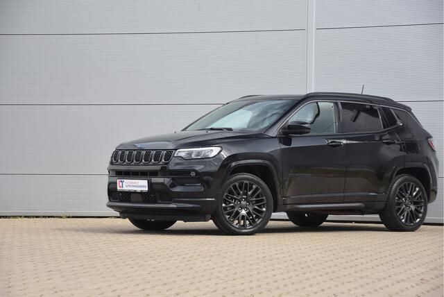 Jeep COMPASS 4xe 240 Plug-in Hybrid Electric S | Pano | Winterpack |