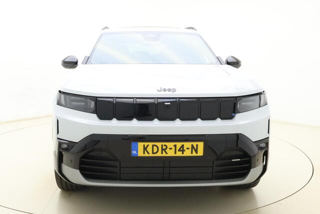 Jeep COMPASS First Edition 74 kWh | DEMO | Stoelmassage | Stoel verwarming/ventilatie | HUD | Panoramadak | Lederen bekleding | Keyless | Elektrische kofferklep