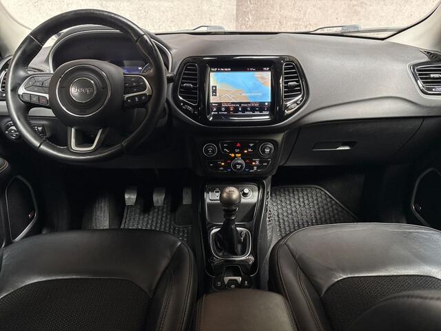 Jeep COMPASS 1.4 MultiAir Limited Sport 141Pk (NAVIGATIE, CLIMATE, LEDER, CAMERA, BEATS AUDIO, SPORTSTOELEN, GETINT GLAS, ADAPTIVE CRUISE, NIEUWE APK, NIEUWSTAAT)