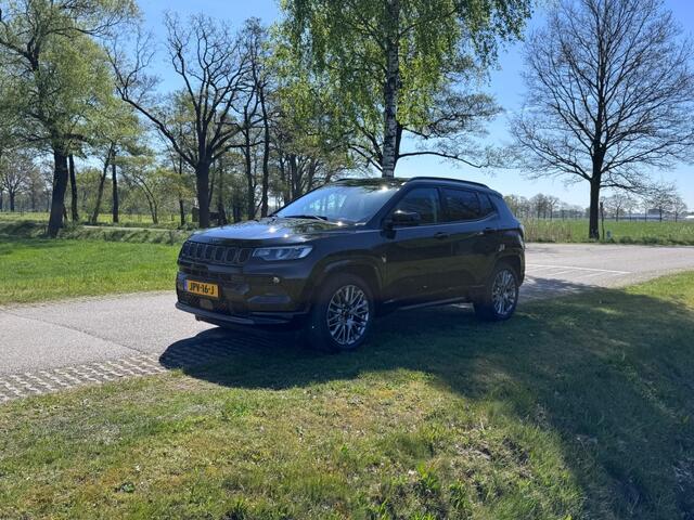 Jeep COMPASS S PLUG-IN HYBRID 4WD / LEDER / TREKHAAK / 2022