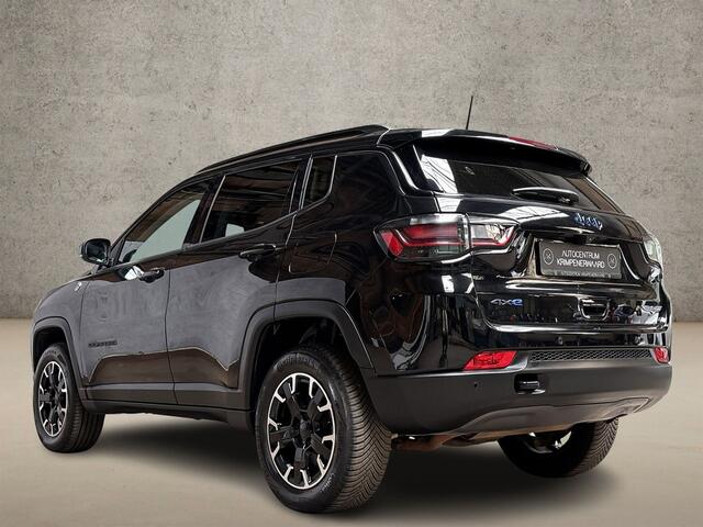 Jeep COMPASS 4xe 240 Plug-in Hybrid Electric Trailhawk 240Pk Automaat (PANORAMADAK, VIRTUAL COCKPIT, APPLE CARPLAY, GROOT NAVI, CAMERA, LEDER, SPORTSTOELEN, KEYLESS, ADAPTIVE CRUISE, GETINT GLAS, NIEUWSTAAT)