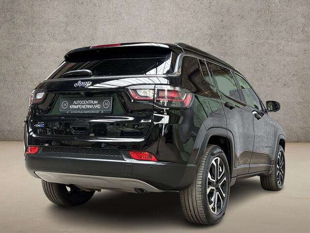 Jeep COMPASS 4xe 190 Plug-in Hybrid Electric Night Eagle 190Pk Automaat (VIRTUAL COCKPIT, APPLE CARPLAY, GROOT NAVI, 360 CAMERA, LEDER, GETINT GLAS, SPORTSTOELEN, ADAPTIVE CRUISE, NIEUWSTAAT)