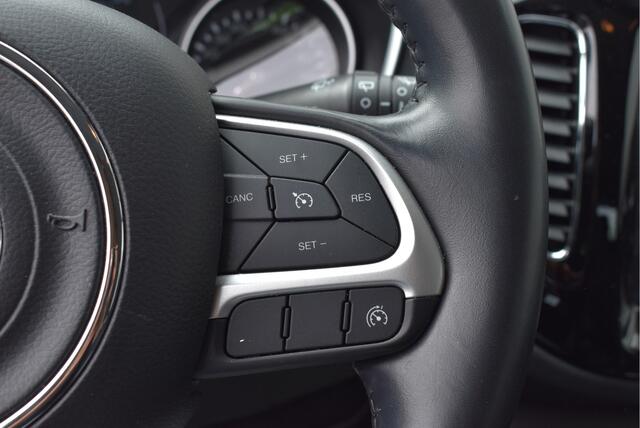 Jeep COMPASS 1.3T Night Eagle 1750kg trekgewicht, Camera, Keyless, NAP, Automaat