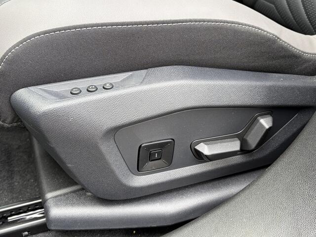 Jeep COMPASS First Edition 74 kWh | Panoramadak | Leder | Focal | 20" Velgen DEMO DEAL !!!