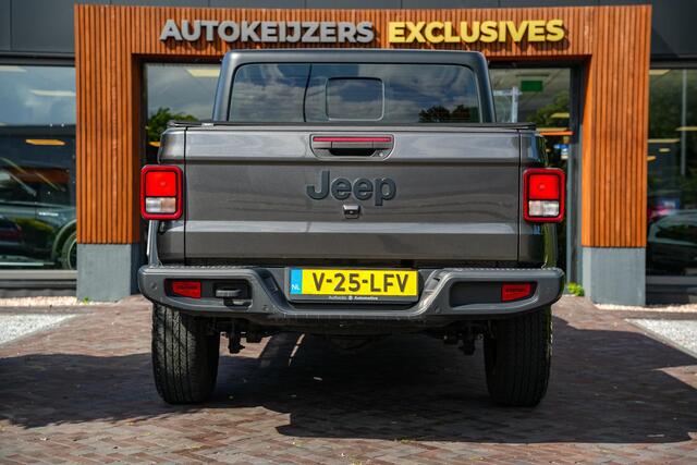 Jeep Gladiator sport 3.6 V6 Grijs Kenteken Camera Cruise Carplay