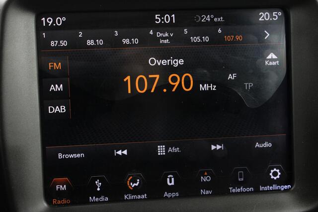 Jeep RENEGADE 1.4 MultiAir Limited / LEDER / NAVI / STOELVERWARMING