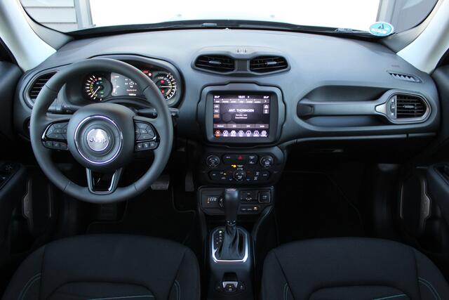 Jeep RENEGADE 4xe 240Pk Plug-in Hybrid Electric Limited