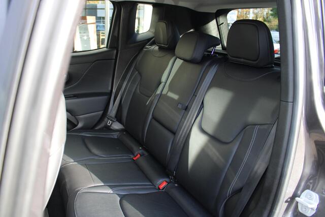 Jeep RENEGADE 1.0T Limited | Stoel en stuurverwarming | Camera en parkeersensoren |
