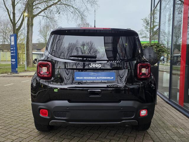 Jeep RENEGADE 1.5T e-Hybrid | ECC | PDC | LM velgen | Navigatie | Cruise control |