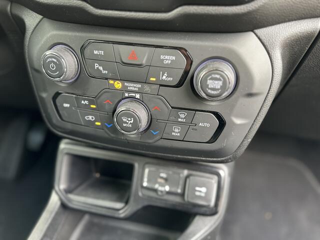 Jeep RENEGADE 1.0T Limited UNIEK*Camera*Leder*LED *19LM*NAVI*CRUISE*KEYLES*STV