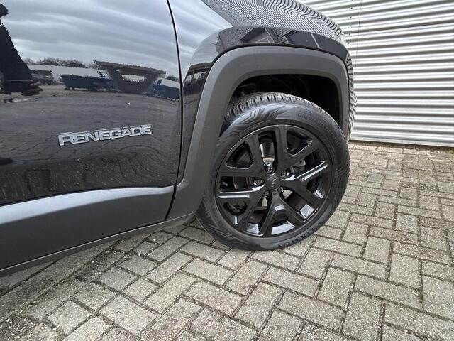 Jeep RENEGADE 1.3T DDCT Limited | Trekhaak | LED | Camera | Stuurverwarming |