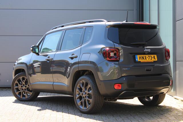 Jeep RENEGADE 4xe 190 Plug-in Hybrid S | Panoramadak | Leder | Led | Camera | Parkeer assistent