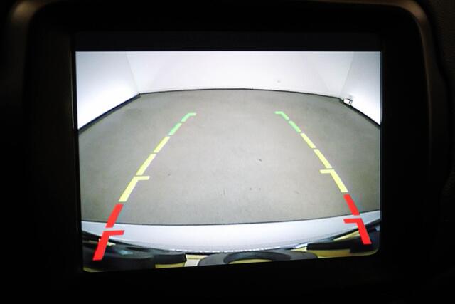 Jeep RENEGADE 1.3T DDCT 80th Anniversary | PARKING PACK | NAVIGATIE | DAB | APPLE | CAMERA | TREKHAAK