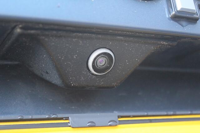 Jeep RENEGADE 1.5T e-Hybrid Altitude | Incl. 12 maanden | Achteruitrijcamera | Parkeersensoren | Cruise control | Climate control | Bluetooth | Airco | Navigatie | Lichtmetalen velgen | Lane assist | DAB