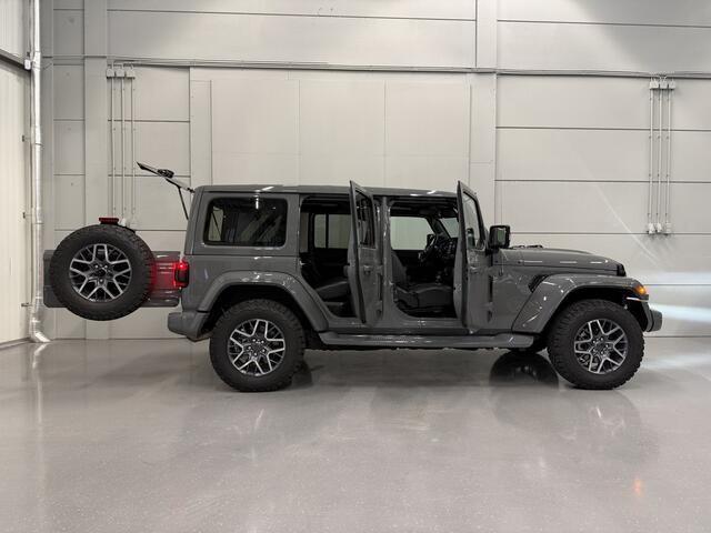 Jeep WRANGLER Unlimited 4xe 380 Sahara SkyOne STING-GREY/CUSTOM PPW EDITION/ZWART-LEER/CAMERA/LED/ALPINE-AUDIO/ACC/STOEL&STUURVERW/AFN.TREKHAAK/UNIEK AUTO/ONE OF A KIND/BTW-AUTO