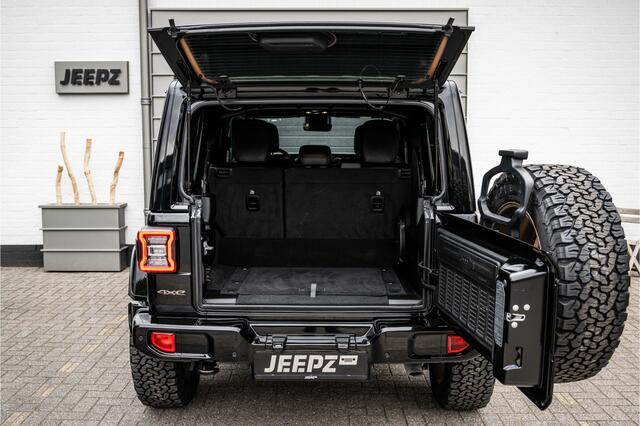 Jeep WRANGLER Unlimited 4xe 380 / OFD voorburmper / KMC 20" velgenset