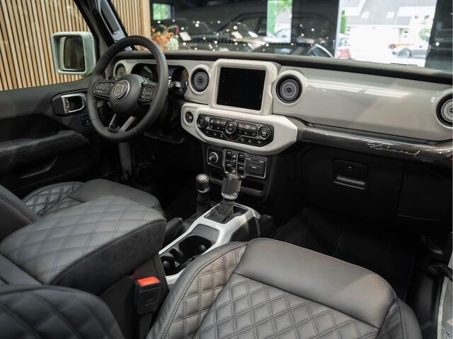 Jeep WRANGLER BRUTE 4xe 380 Richmond Carbon BRUTE 4xe 380 Soft-top