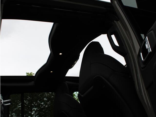Jeep WRANGLER Unlimited 4xe 380 Brute Custom Conversion Skyview | Alcantara / Treeplanken / 20inch / Full Option