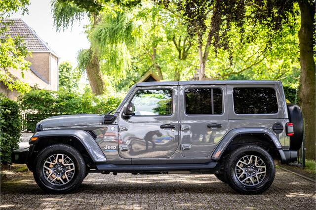 Jeep WRANGLER Unlimited 4xe 380 Sahara Sting Grey Adaptive Cruise Leder