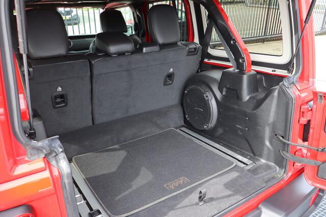 Jeep WRANGLER Unlimited 4xe 380 Sahara Camera voor+achter/Apple carplay/Stoelverwarming/Stuurverwarming/Lederen bekleding/Adaptieve Cruise control/Climate control/Keyless/Navigatie