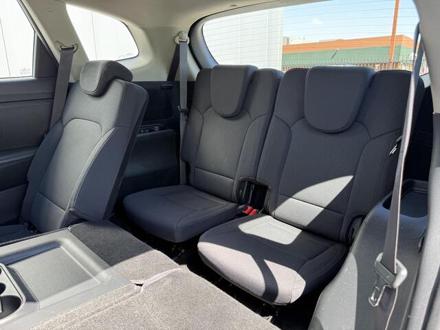 KIA CARENS 1.6 GDi DynamicLine / 7 persoons / Navigatie / Trekhaak / Climate Control / Cruise Control / Nette auto! /