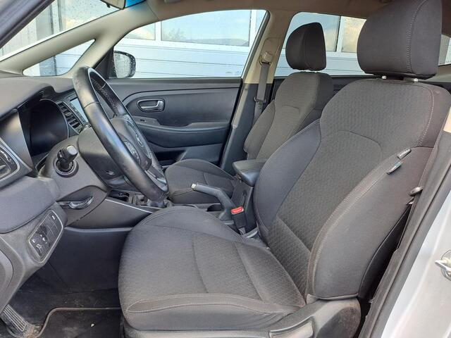 KIA CARENS 1.6 GDi DynamicLine 7-Persoons, Apple Carplay/Android auto,