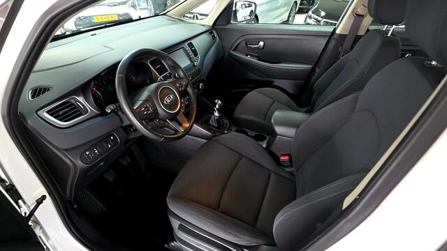 KIA CARENS 1.6 GDi Dynamic Plus Line 7 Persoons