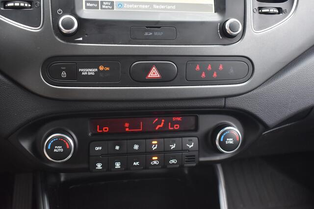 KIA CARENS 1.6 GDi DynamicPlusLine 7-Persoons | Trekhaak | Navi | Volledig onderhouden | 12 mnd BOVAG garantie | Whatsapp 06-53188999