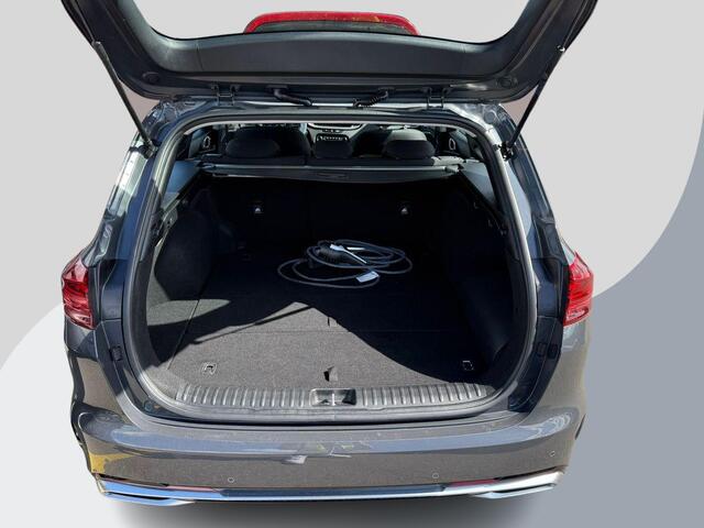 KIA CEE D Ceed Sportswagon 1.6 GDI PHEV DynamicLine | Stoelverwarming | Camera | Navigatie | Climate control