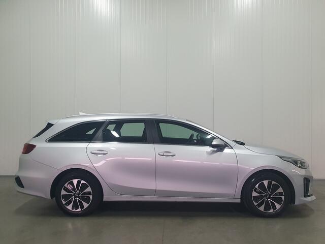 KIA CEE D Ceed Sportswagon 1.6 GDI PHEV DynamicLine PDC/CAMERA/CARPLAY/NAVI/CRUISE/AIRCO/LMV