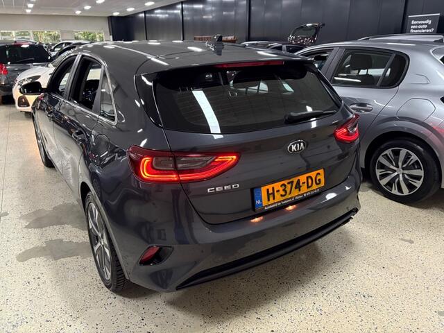 KIA CEE D 1.0 T-GDI / Climat / Cruise / Dab Radio / Navi / Apple Android / Camera