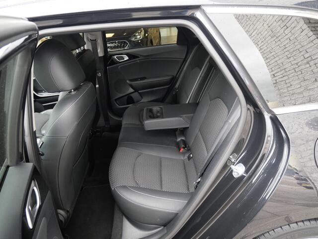 KIA CEE D Ceed Sportswagon 1.0 T-GDi DynamicPlusLine | Stoel\Stuur verwarming | Privacy glass | Keyless | Navi |