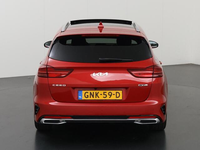 KIA CEE D Ceed Sportswagon 1.5 T-GDi GT-Line | Panoramadak | Matrix LED Koplampen | Stoel/Stuurverwarming | Keyless Go | Elektrisch bedienbare achterklep