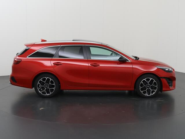 KIA CEE D Ceed Sportswagon 1.5 T-GDi GT-Line | Panoramadak | Matrix LED Koplampen | Stoel/Stuurverwarming | Keyless Go | Elektrisch bedienbare achterklep