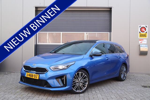 KIA CEE D Ceed 1.4 T-GDI GT-PlusLine, Voor & Achterbank Verwarmd, Stuur verwarmd, Pano, Carplay