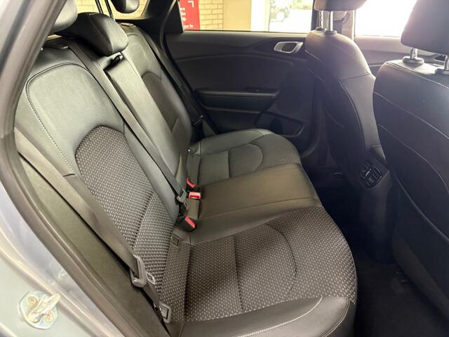 KIA CEE D 1.6 GDI PHEV DYN+L. / Automaat / Climat / Vol Led / Navi / Cruise / Camera