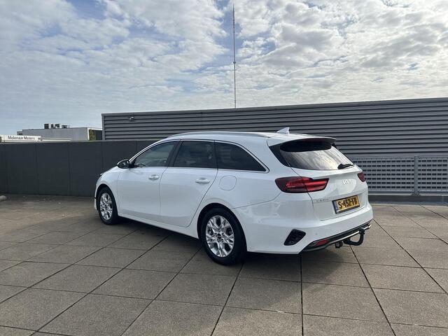 KIA CEE D Ceed Sportswagon 1.5 T-GDi DynamicPlusLine 6-BAK
