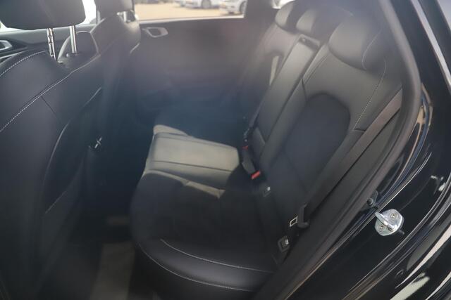 KIA CEE D Ceed 1.0 T-GDi GT-Line 120PK Panoramadak Keyless Half Leder Stuur & Stoelverwarming All-season Banden